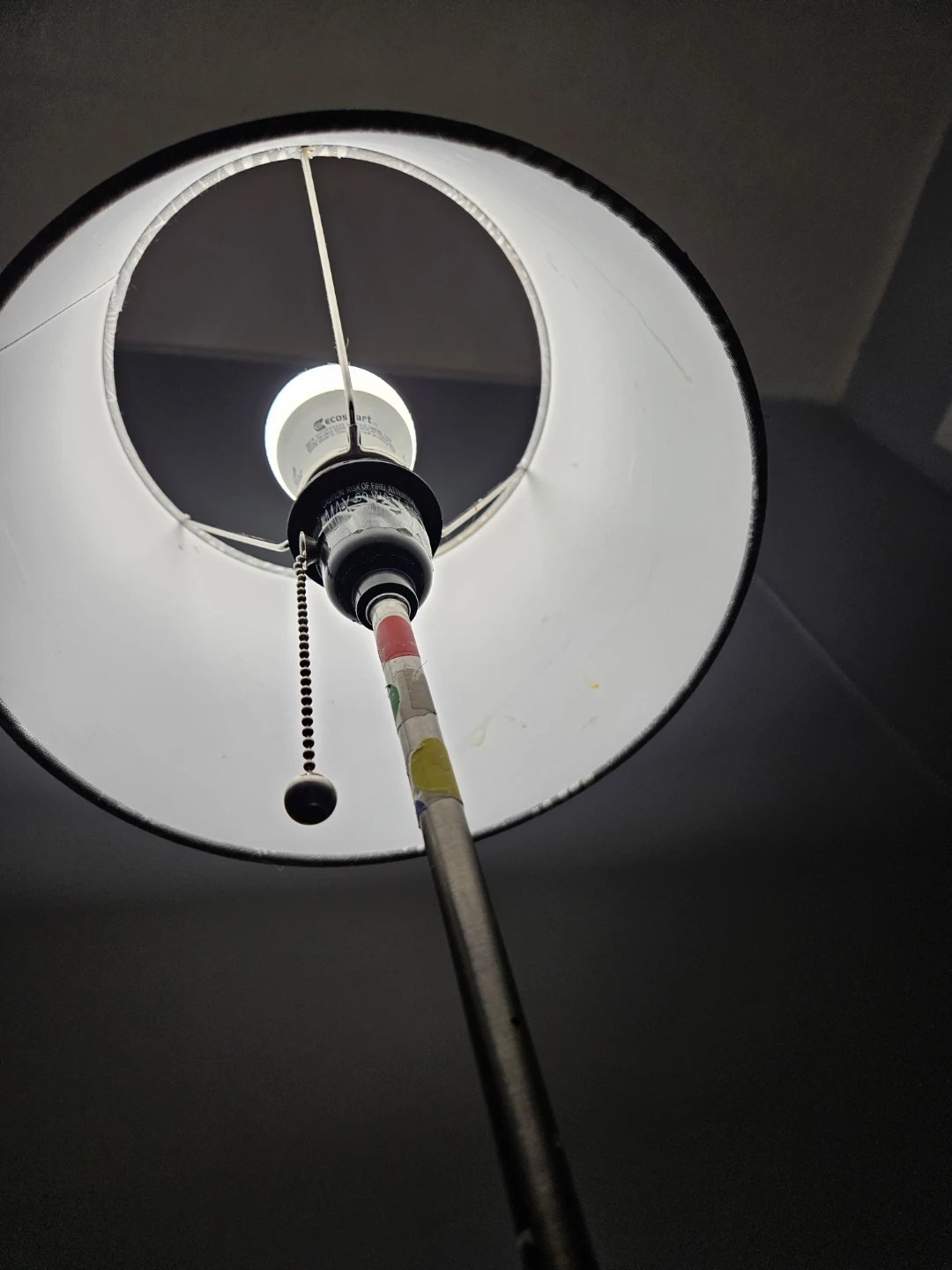 Table Lamp with Decorative Shade - photo 2