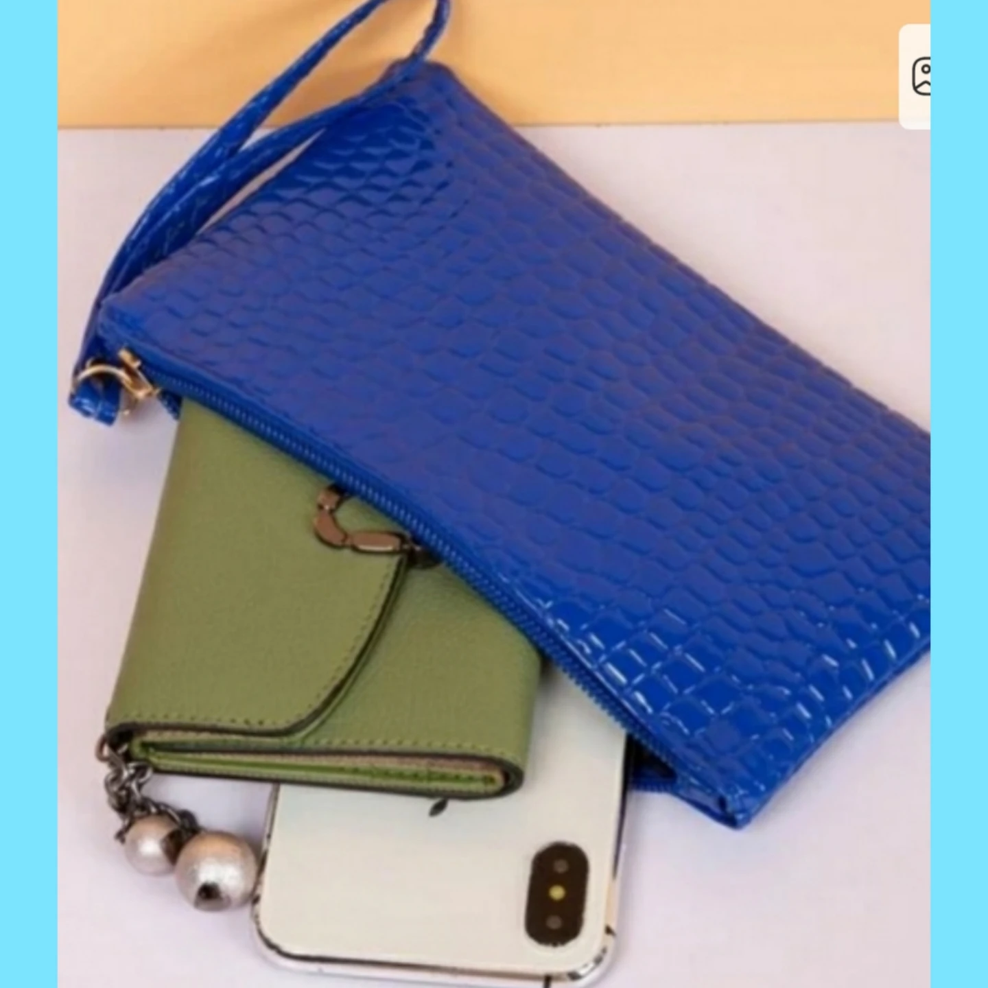 (Set)Blue Satin Block Heel Sandals with Matching Clutch - photo 4