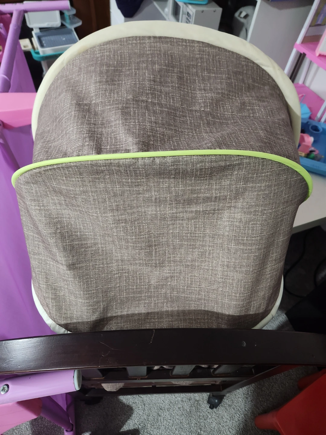 Free baby bassinet and toddler bed with mattress - photo 4