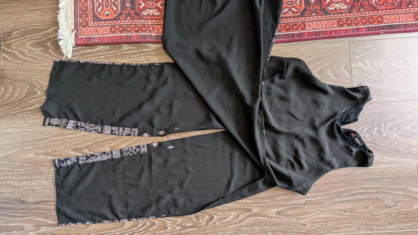 Bershka Black Sleeveless Blouse with Split back - photo 3