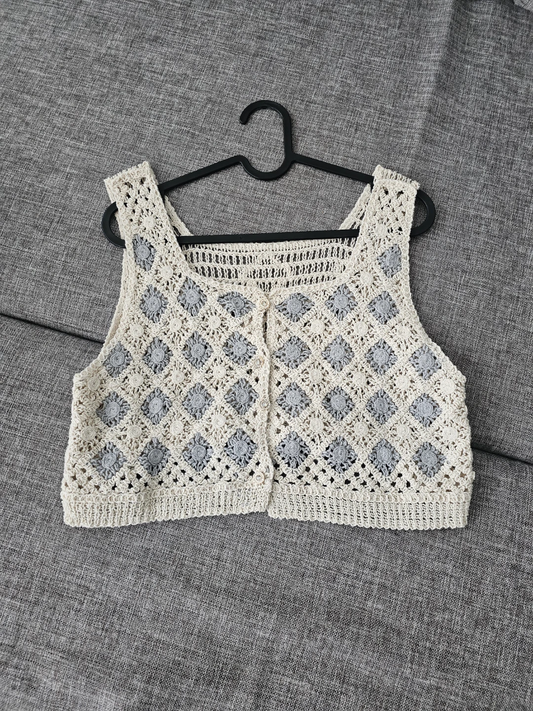 Crocheted Crop Top with Floral Detail - photo 3