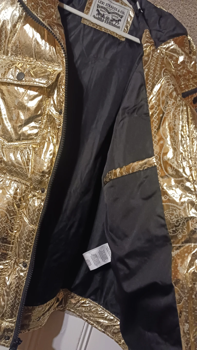 Levi Strauss & Co. Gold Paisley Puffer Jacket - photo 4