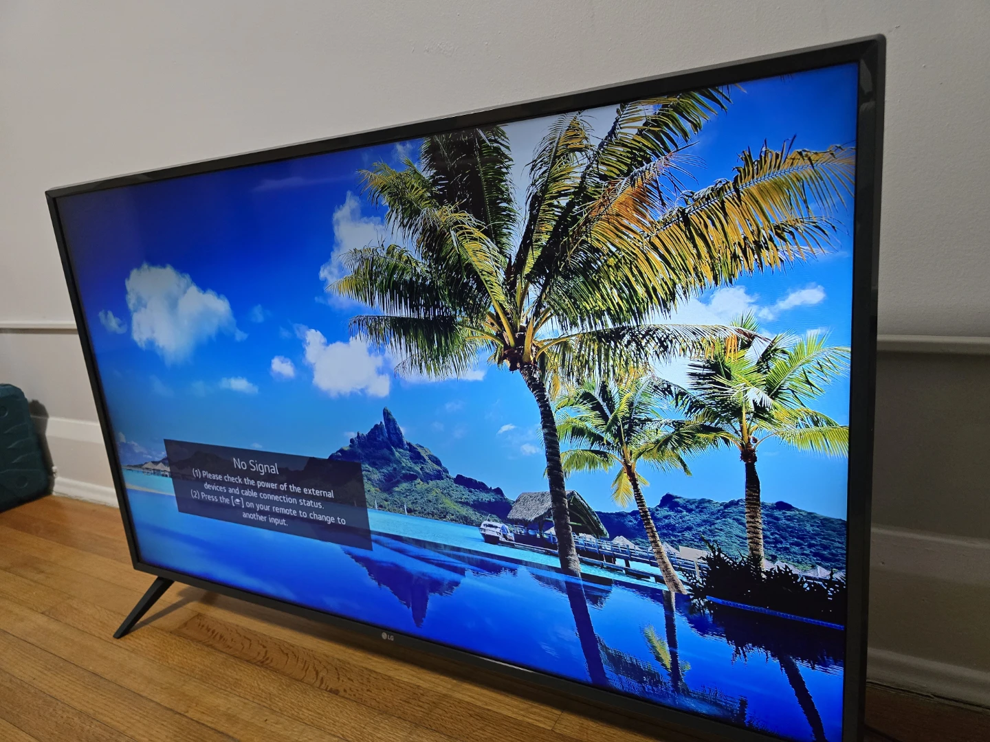 LG 49" 49UN7300AUD Smart TV - photo 2