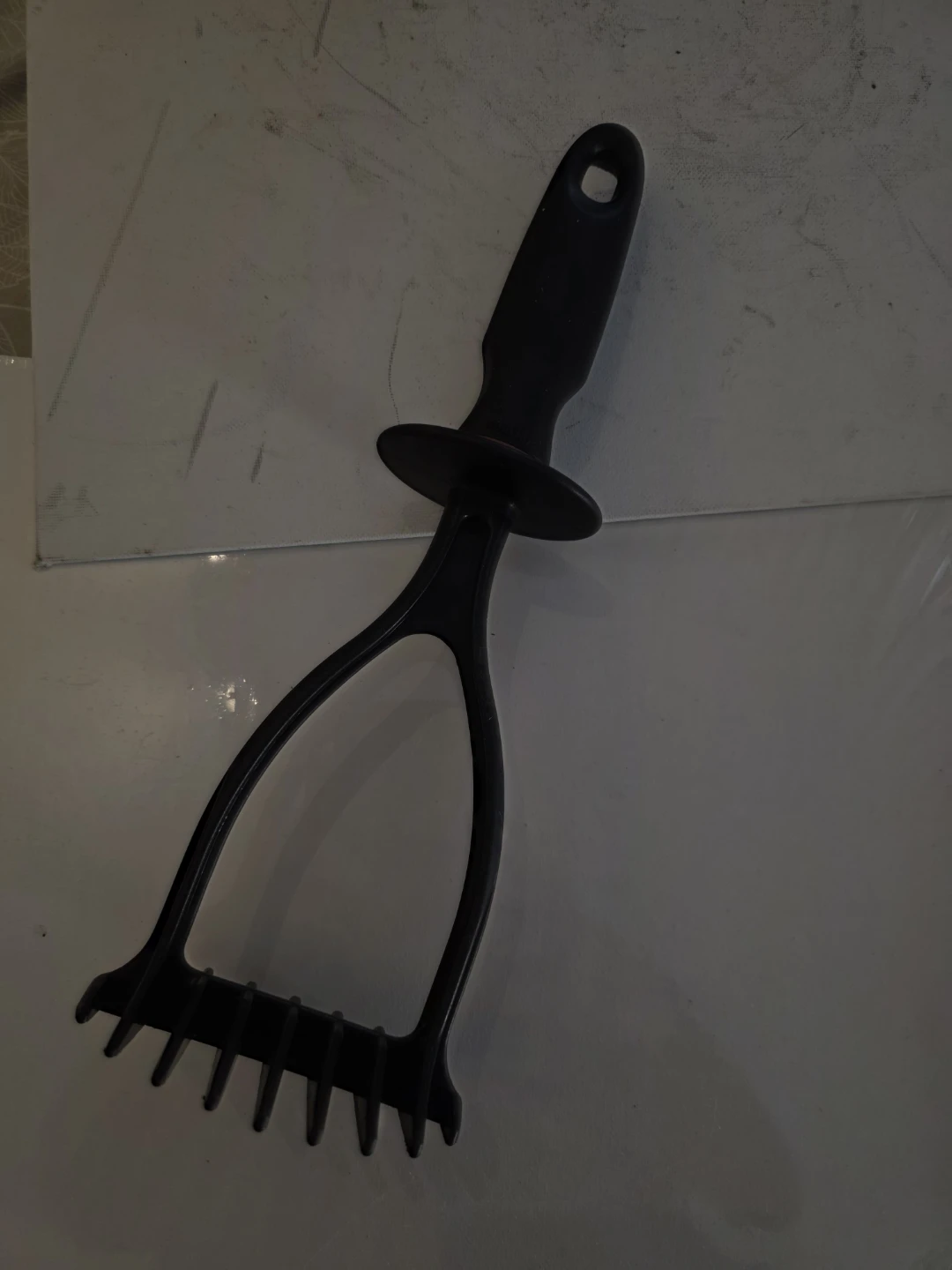 Nylon potatoe masher scratch safe