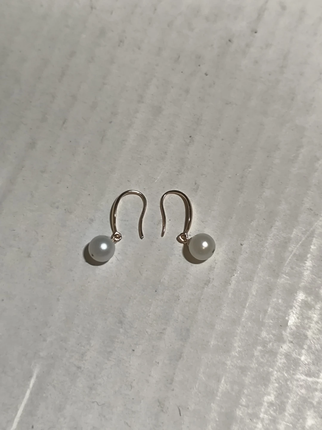 Rose Gold Thin Natural Pearl Drop Earrings 1inch Long - photo 2