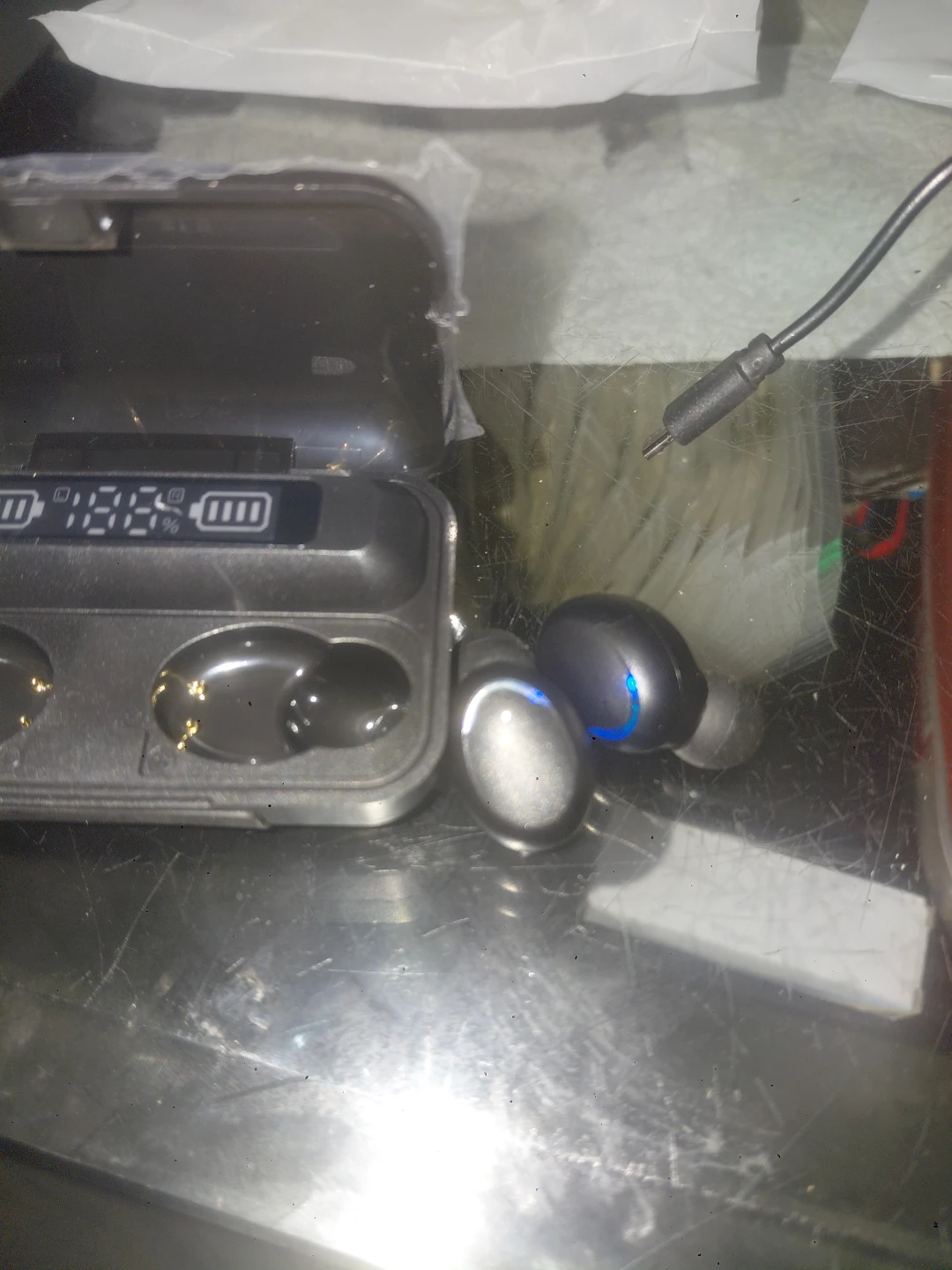True Wireless Earbuds with Charging Case - photo 2