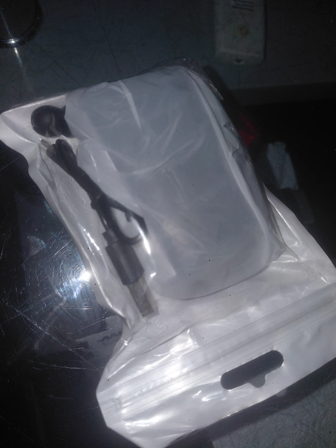 True Wireless Earbuds with Charging Case - photo 4