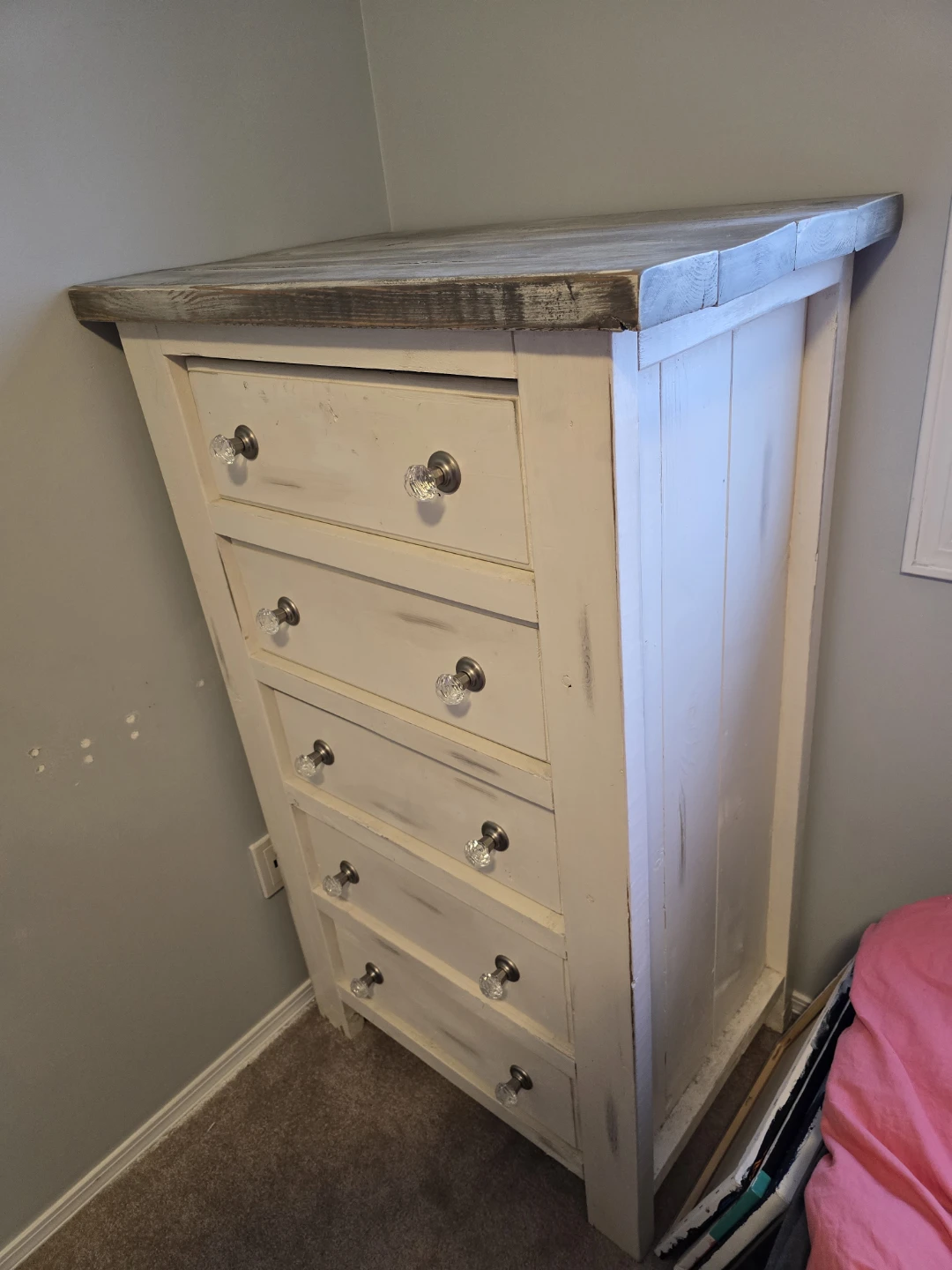 White 5-Drawer Solid Wood Dresser 🥕 - photo 2