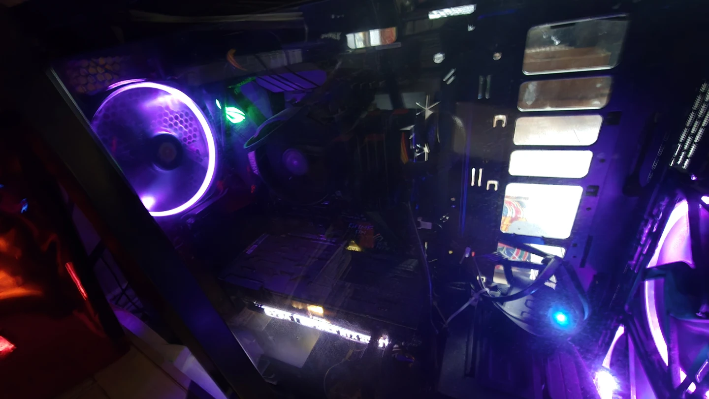 Gauging interest - Custom Gaming PC Build - photo 3