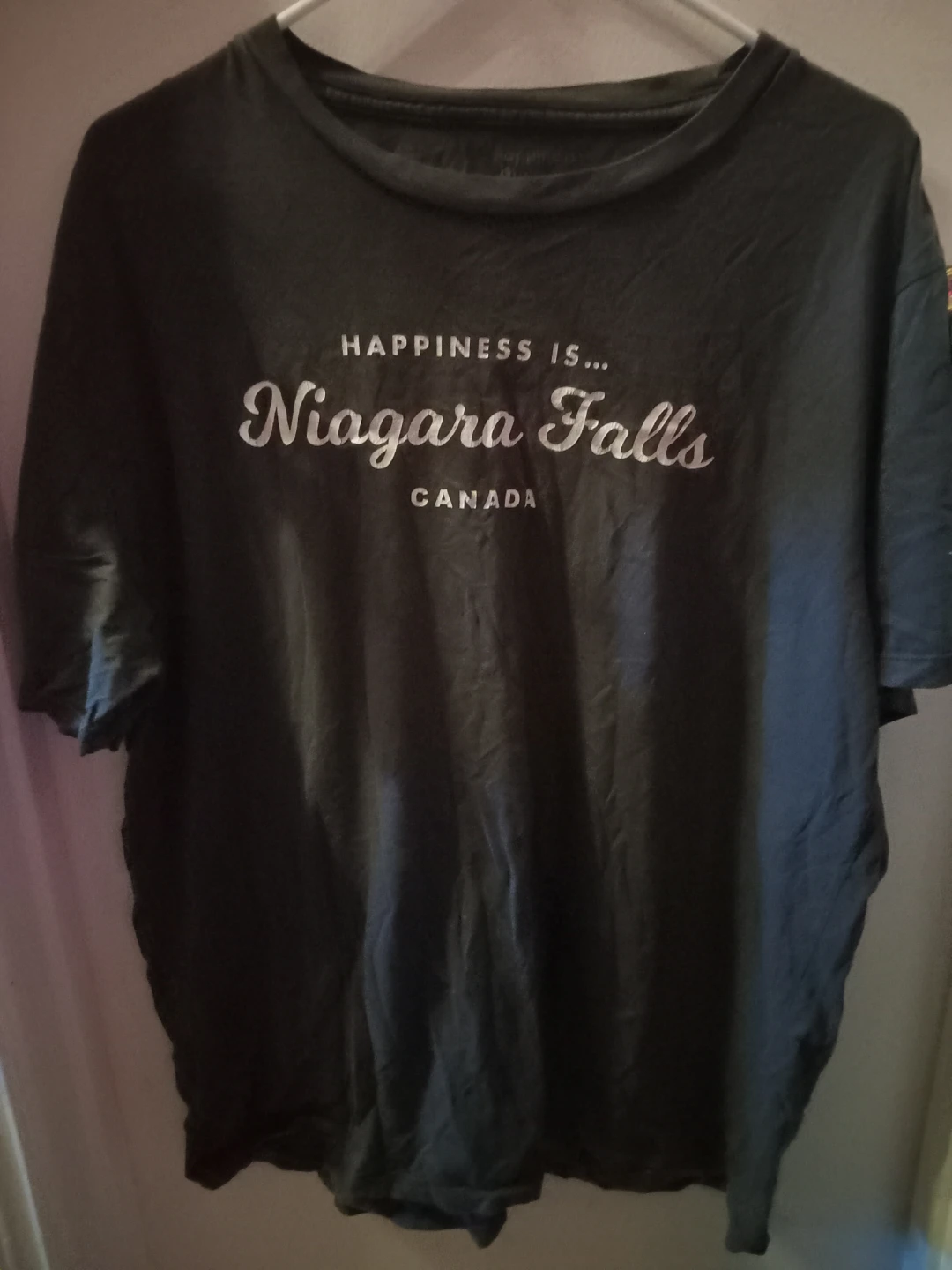 Happiness is Niagara Falls Canada T-Shirt XL/TG