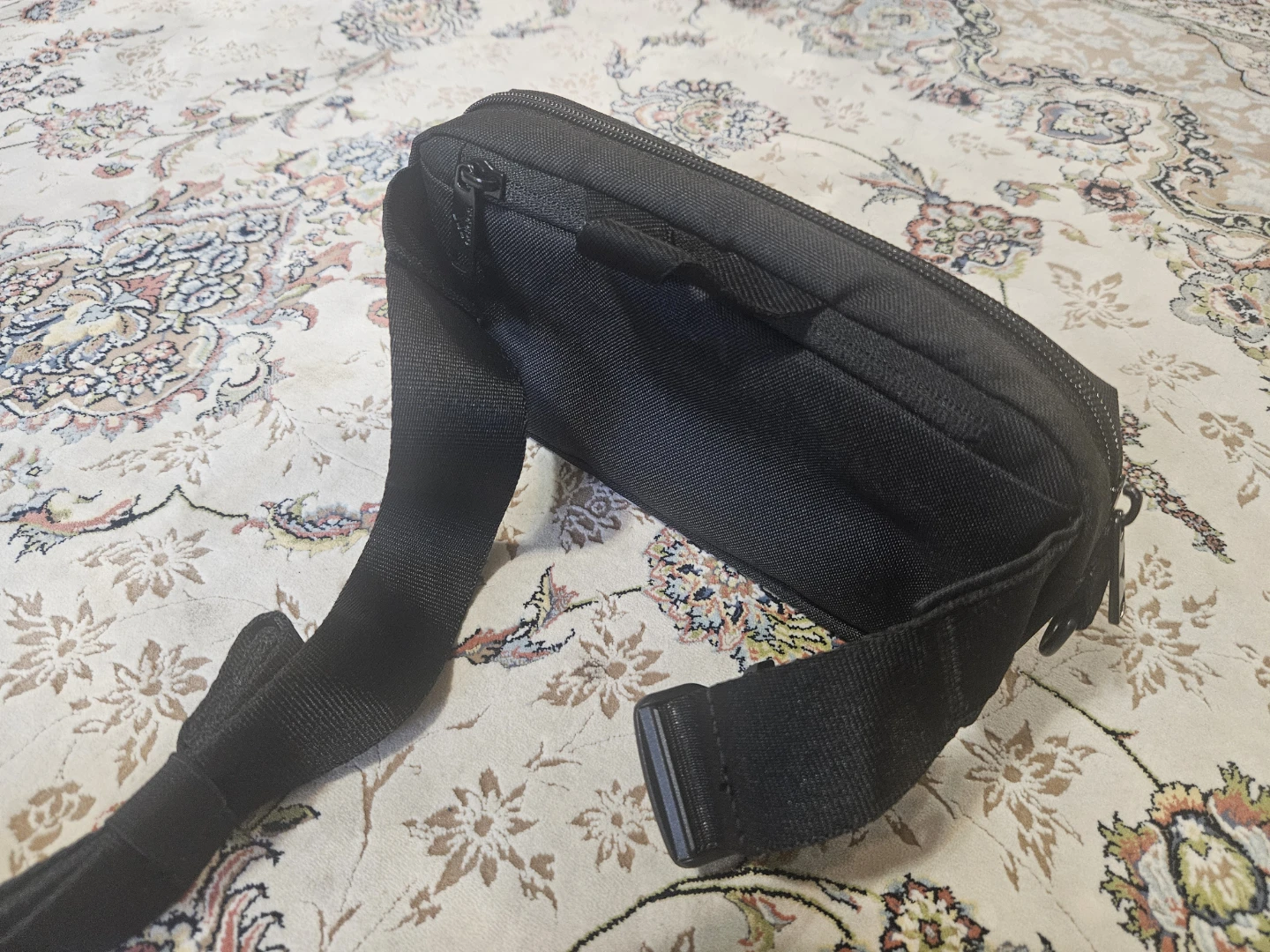 Adidas Fanny Pack - photo 2