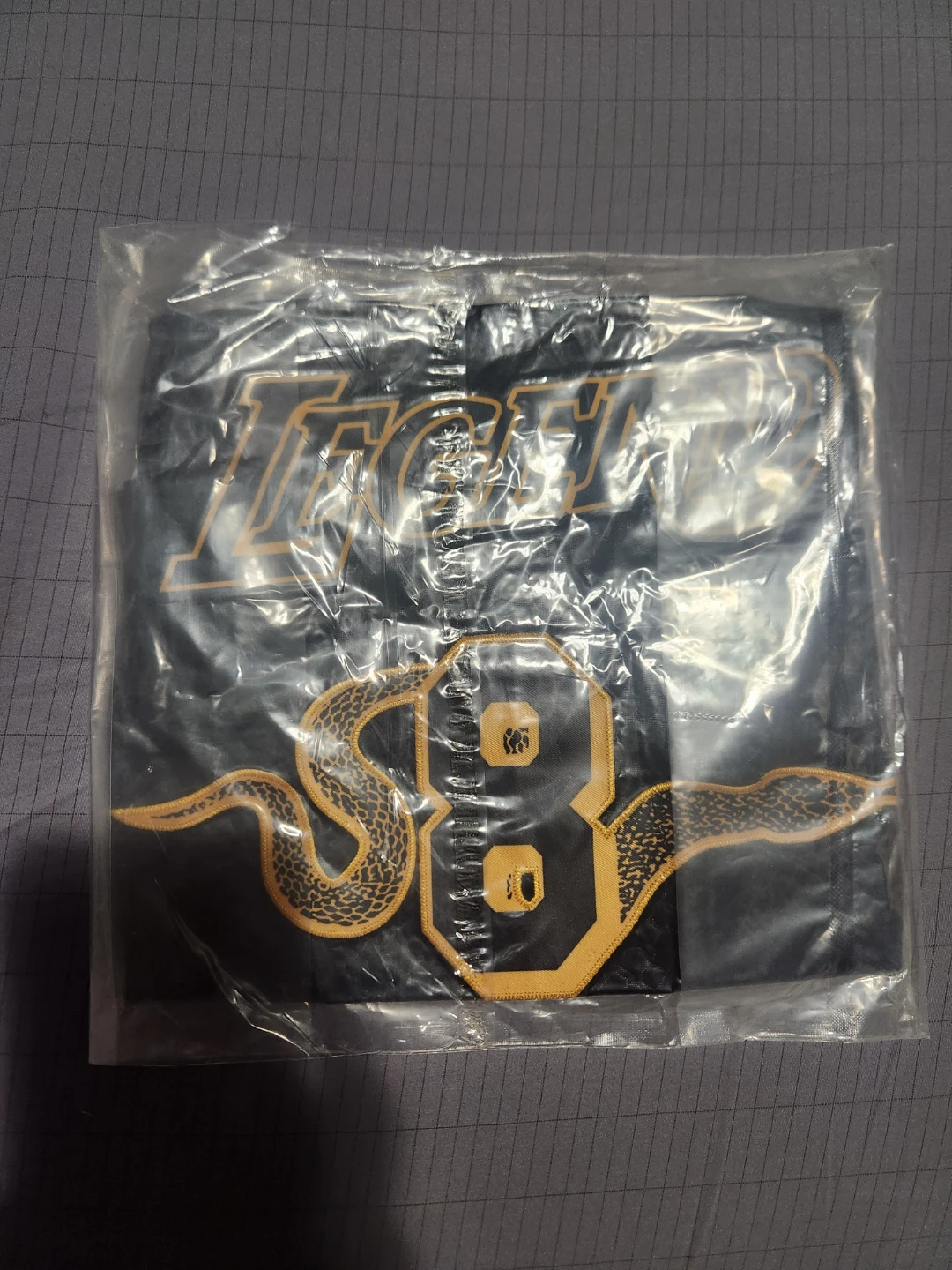 Youth Kobe Bryant "Legend" Jersey - photo 3