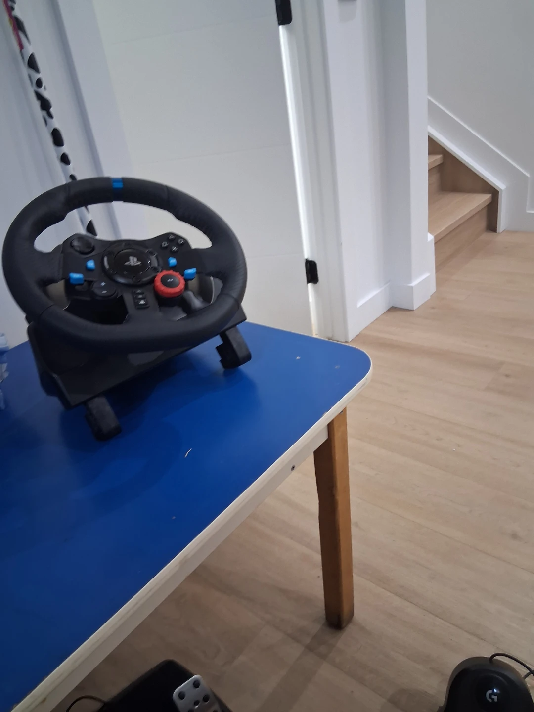 Logitech G920 Driving Force Racing Wheel & Pedals - photo 3