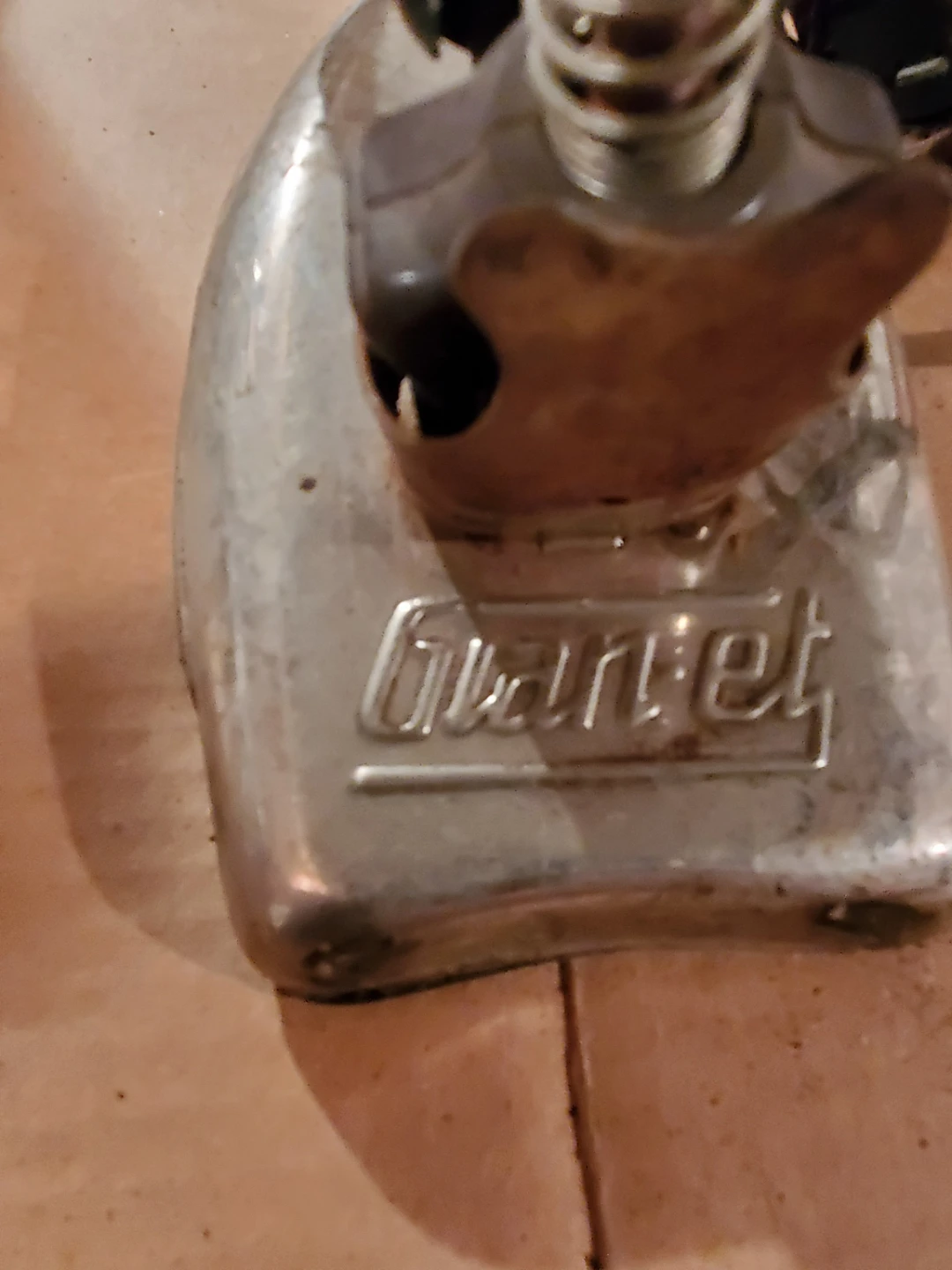 Vintage, antique clothes iron - photo 4