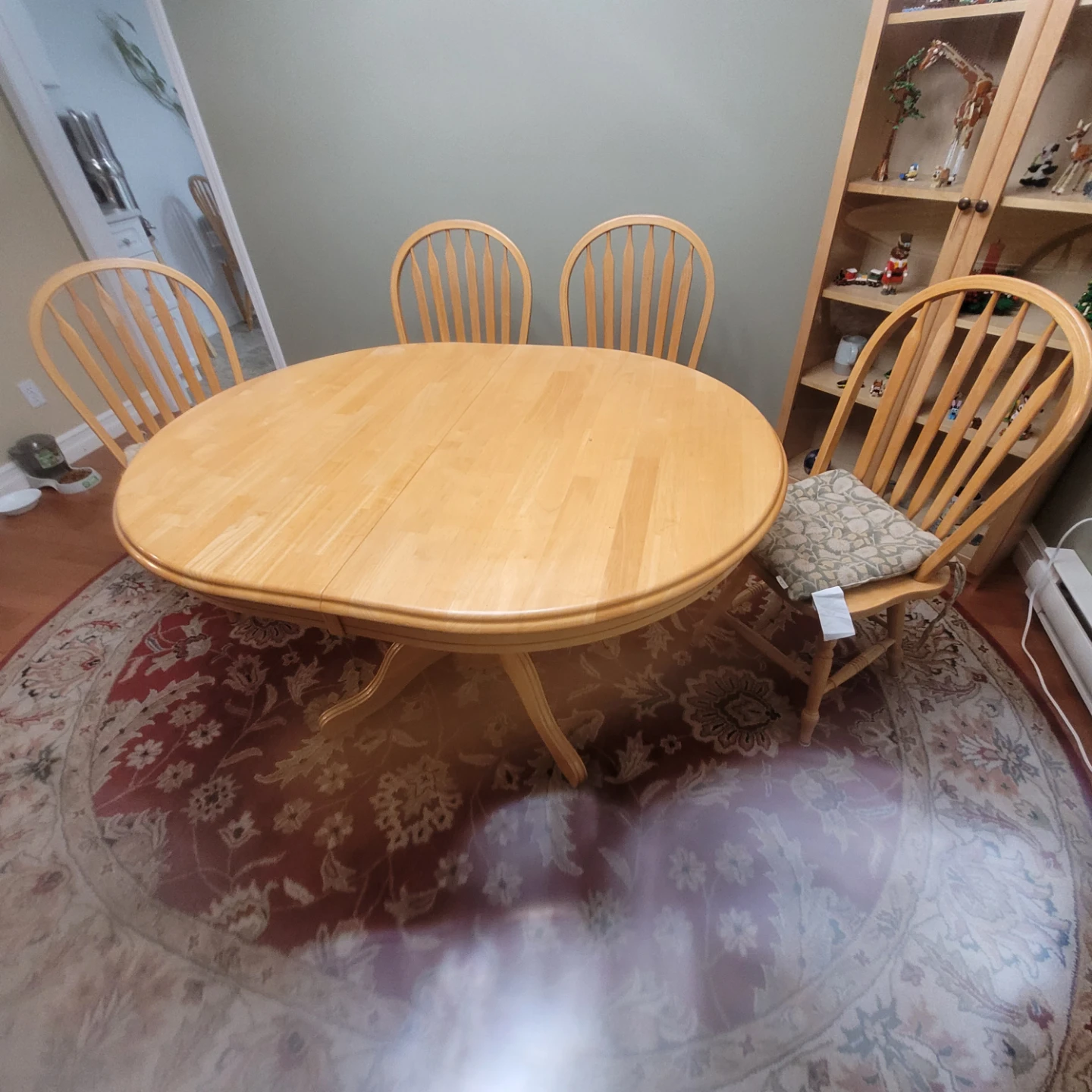 Light Wood Dining Table with 4 Chairs