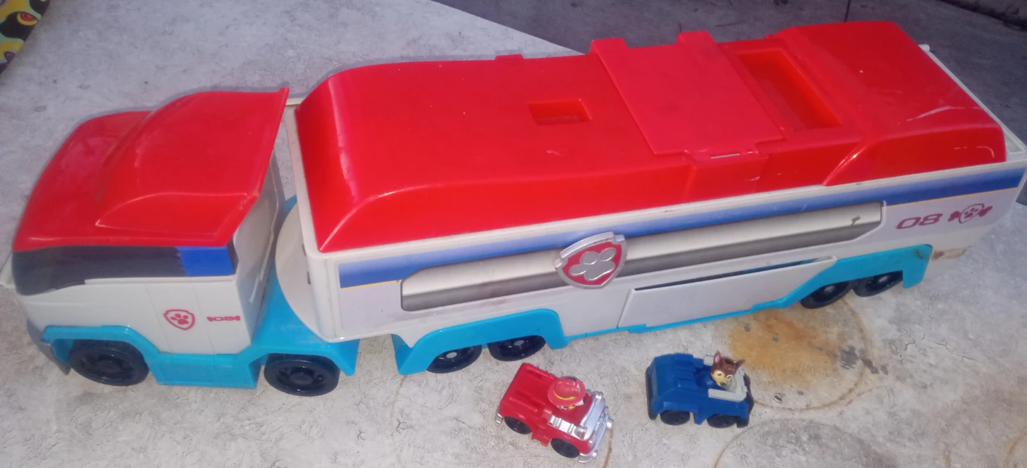 Paw Patrol Transforming Mobile Command Center Playset