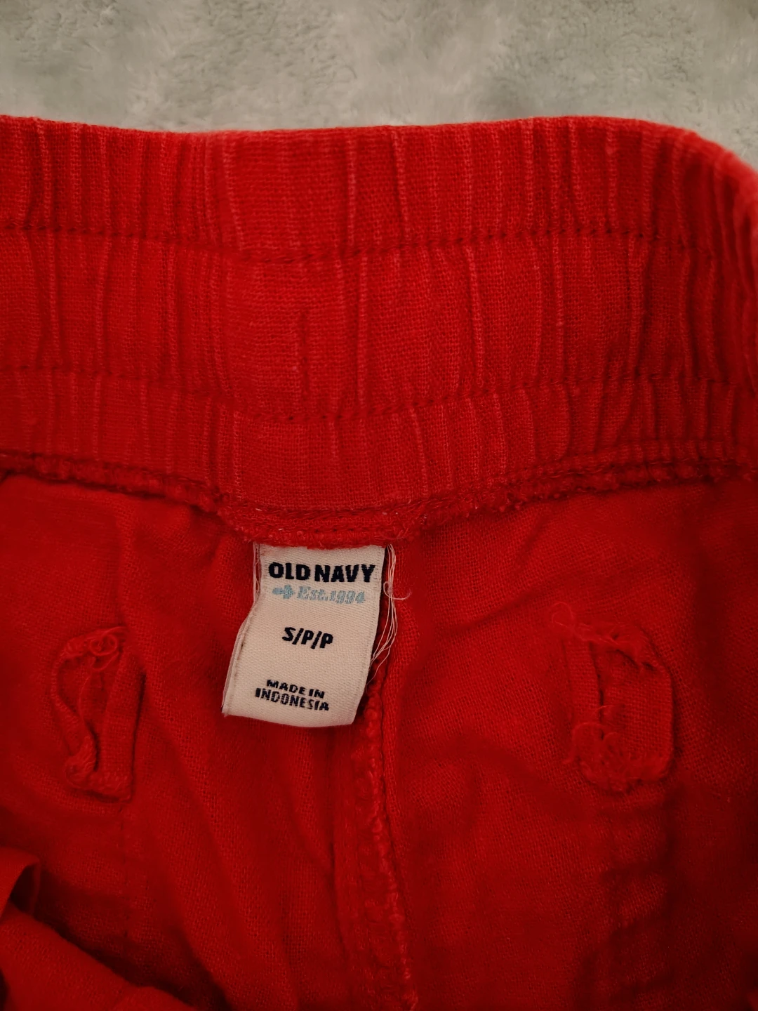Old Navy Red Drawstring Shorts - Size S/P - photo 3