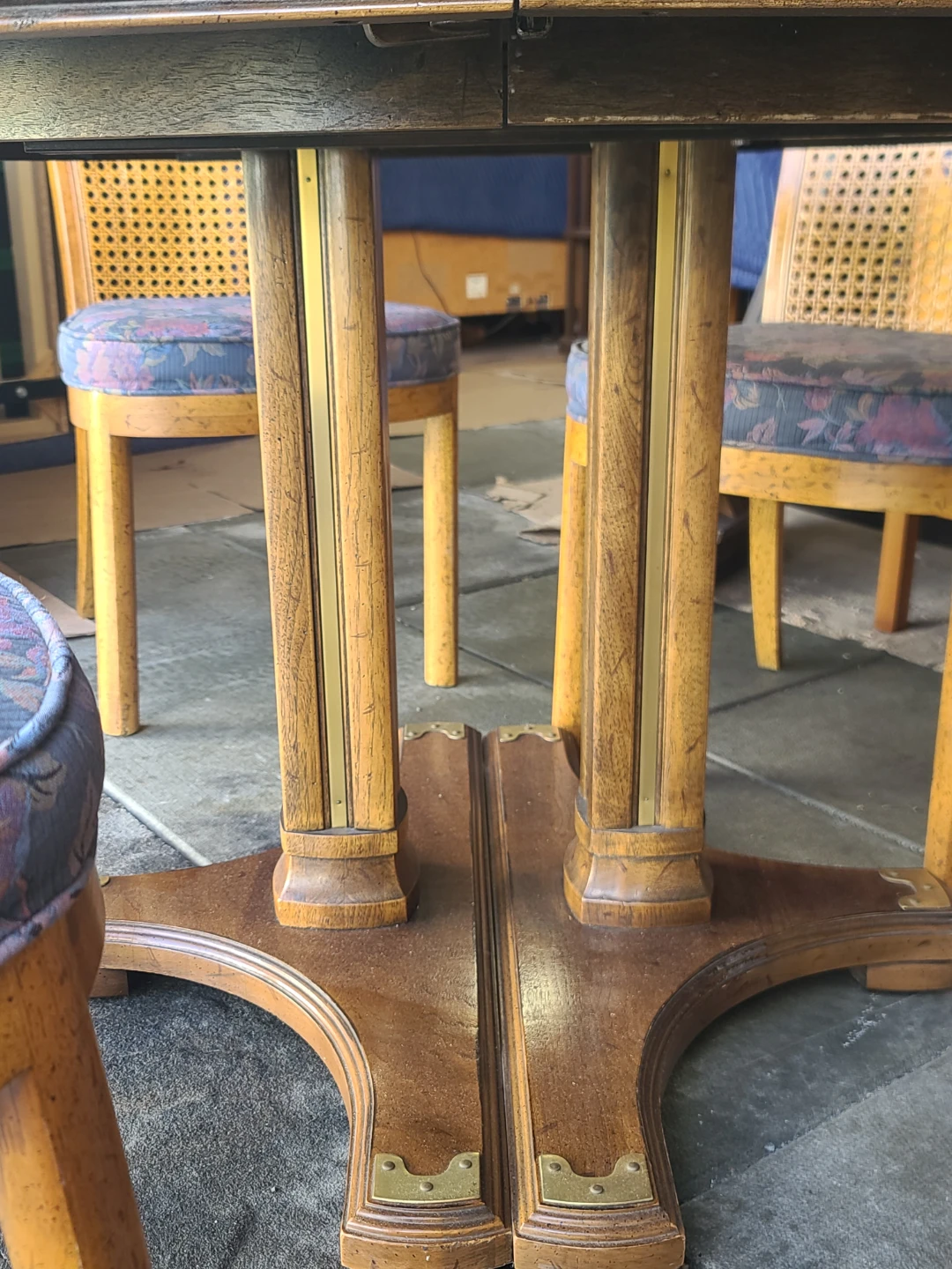 Extendable Wood Dining Table and 6 Cane Back Chairs - photo 4
