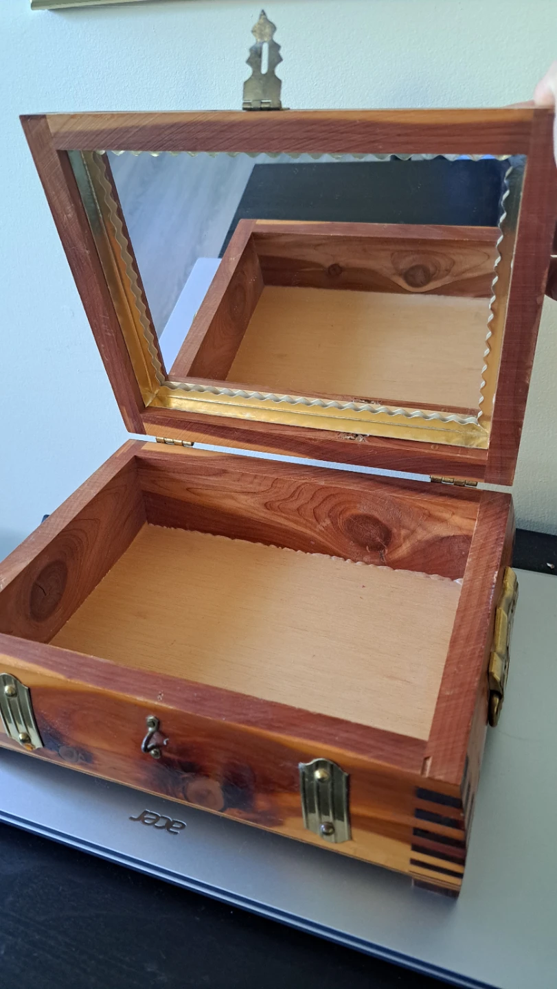 Wooden Trinket Box with Mirrored Lid - photo 4