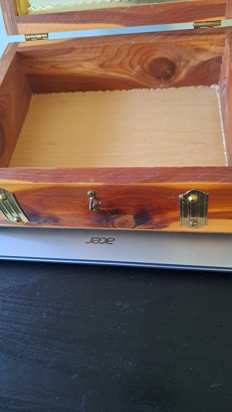 Wooden Trinket Box with Mirrored Lid - photo 5