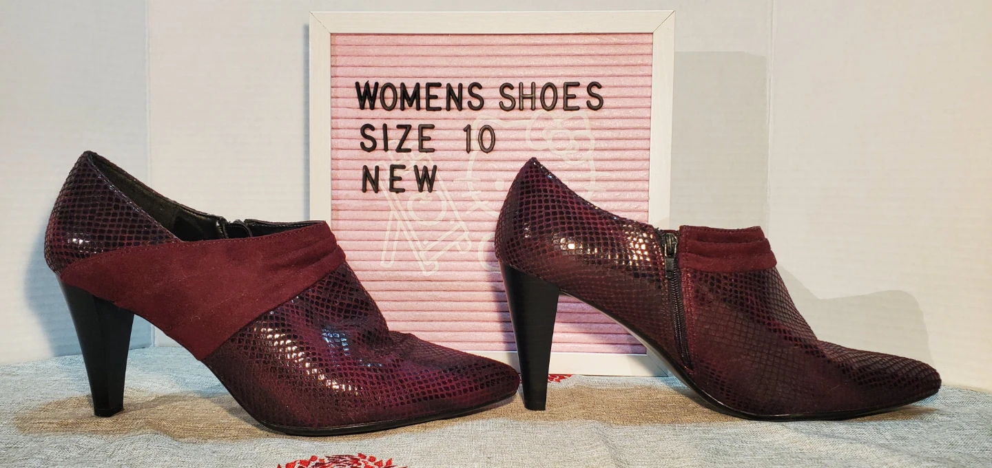 Impo Womens Burgundy Snake Print Ankle Booties - Size 10 - photo 3