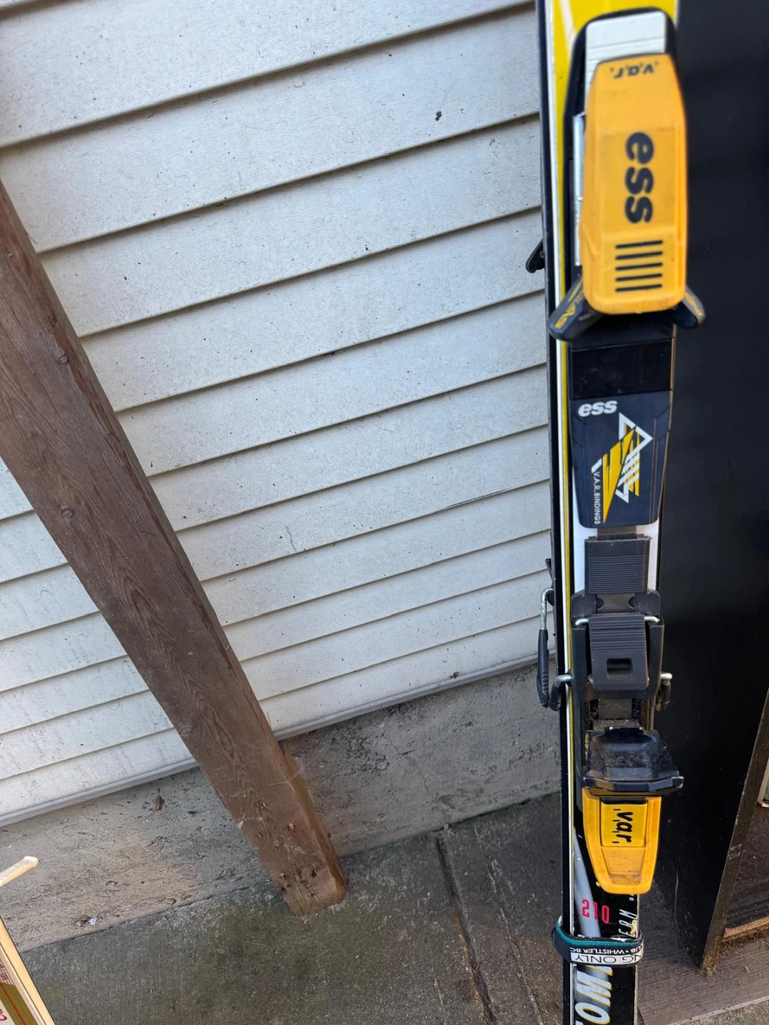 Atomic Skis