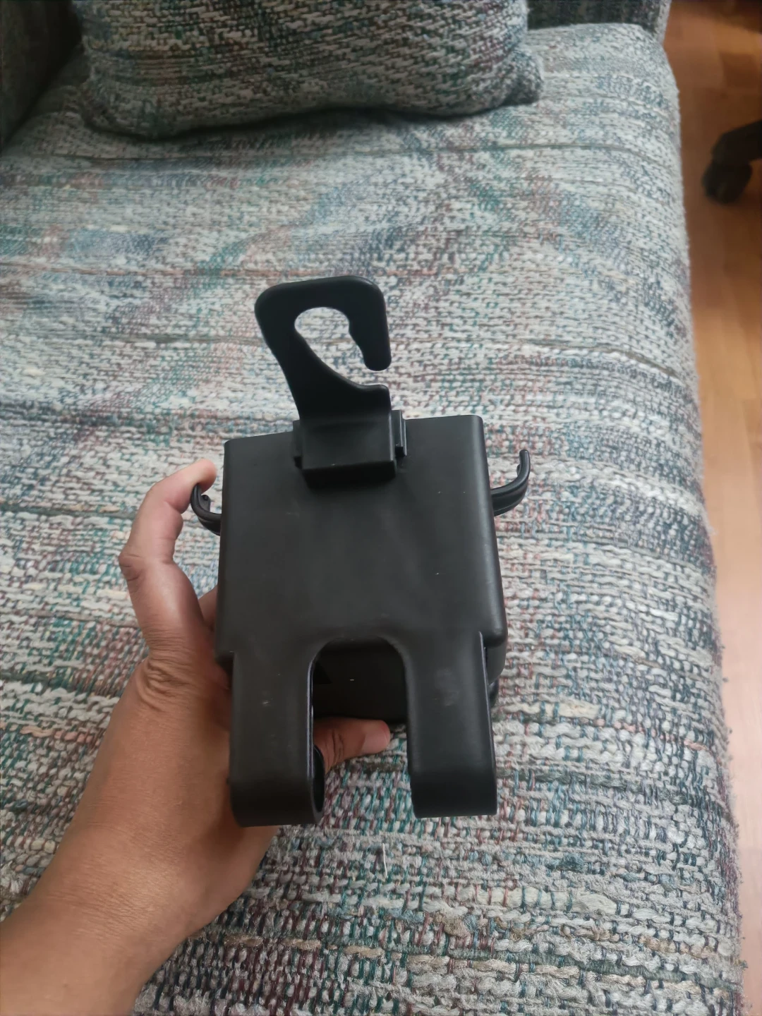 Car Headrest Hook Organizer - photo 4