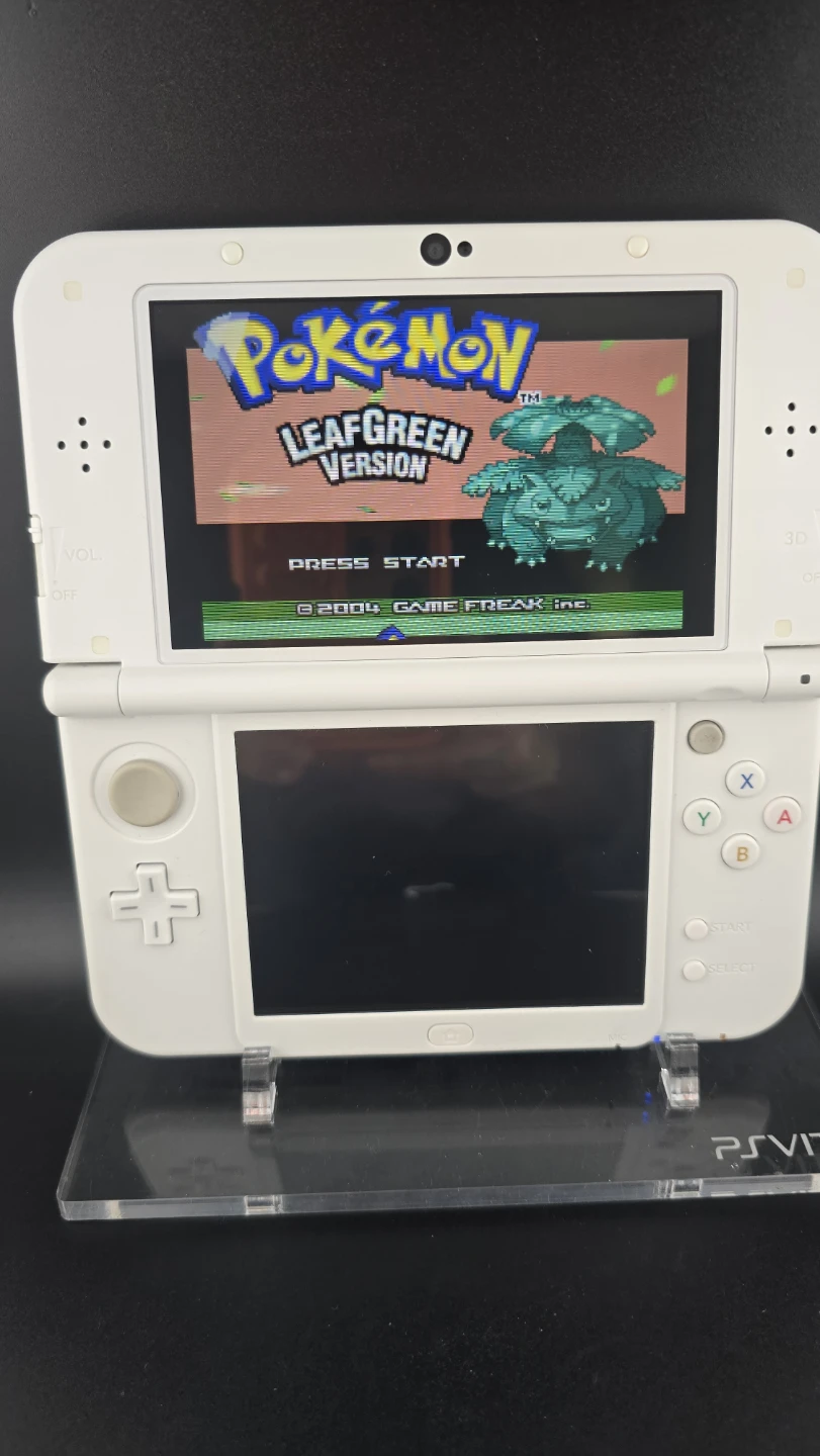 🎮 New Nintendo 3DS XL – White  – 128GB Loaded! - photo 5