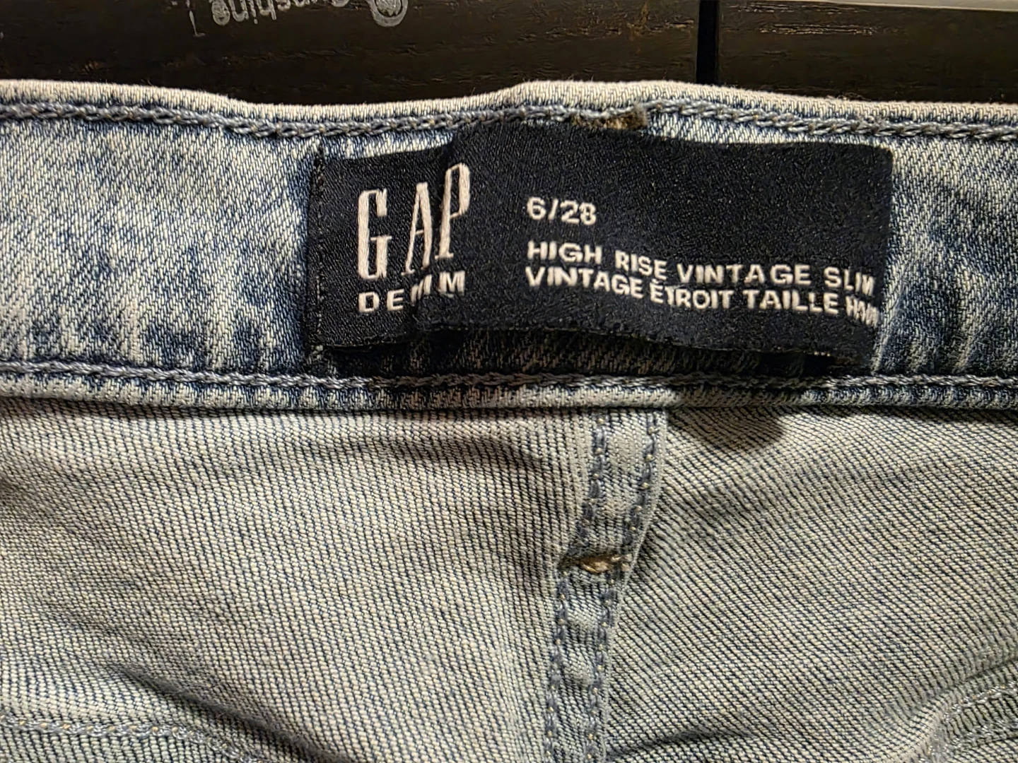 Gap High Rise Vintage Slim Jeans Size 6/28 - photo 2