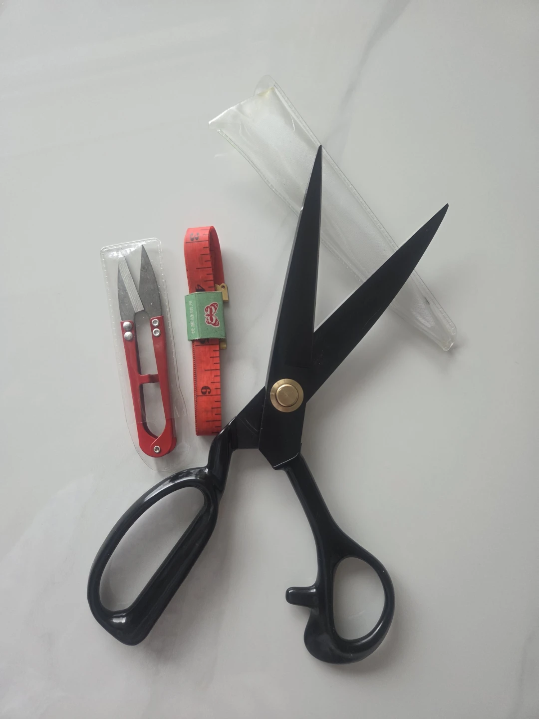 Fabric Scissors Set with Snips and Tape Measure - photo 2