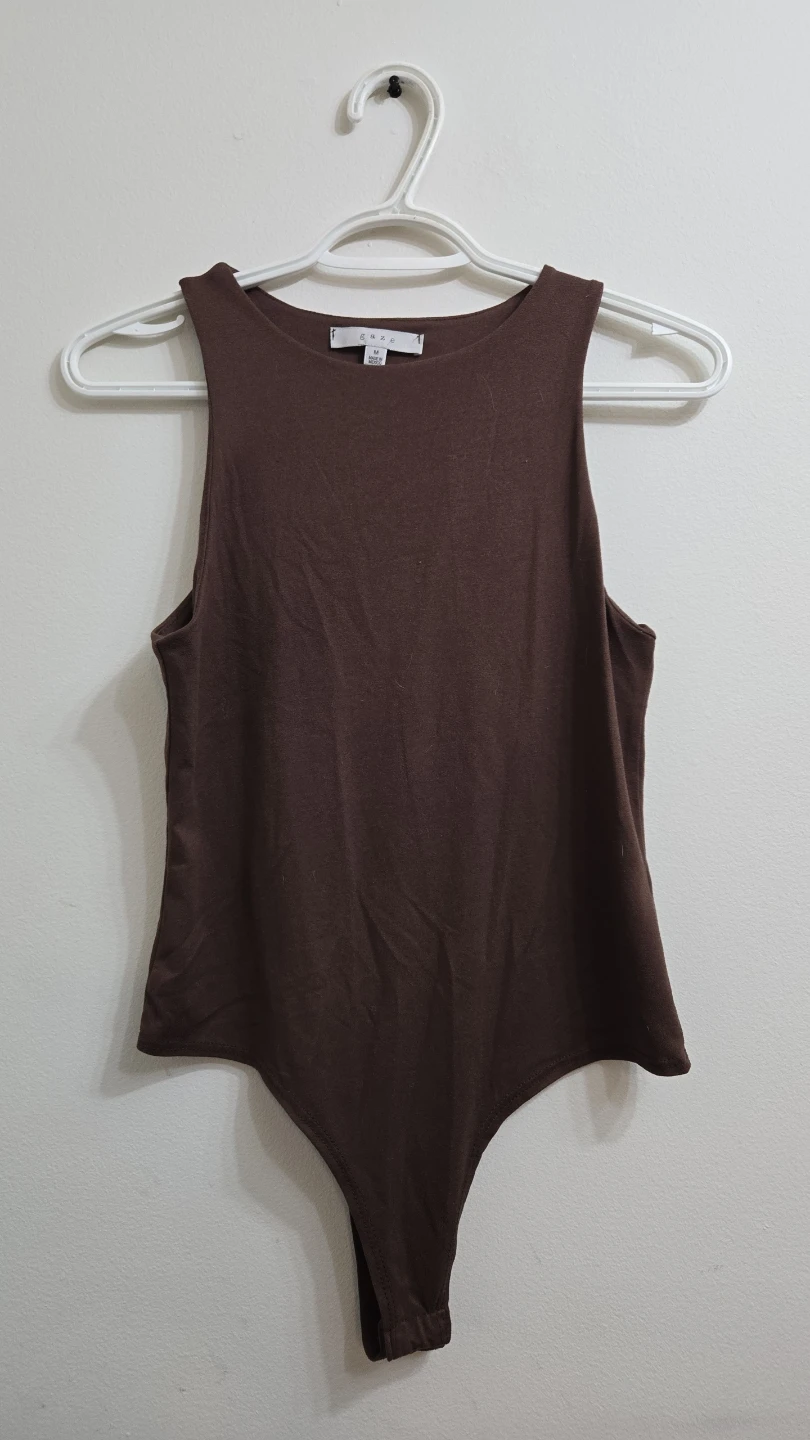 Gaze Women's Brown Sleeveless Bodysuit - Size M
