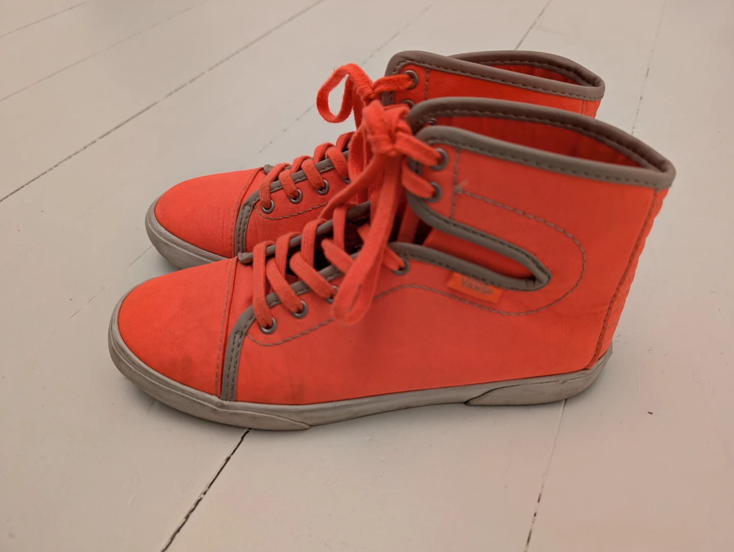 Vans High-Top Sneaker - pink