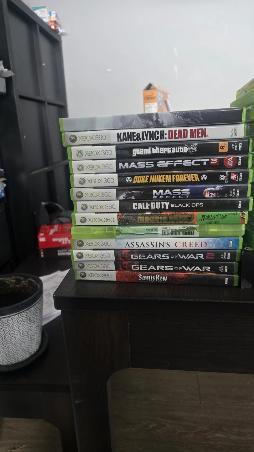 Xbox one Console and Xbox 360 game collection