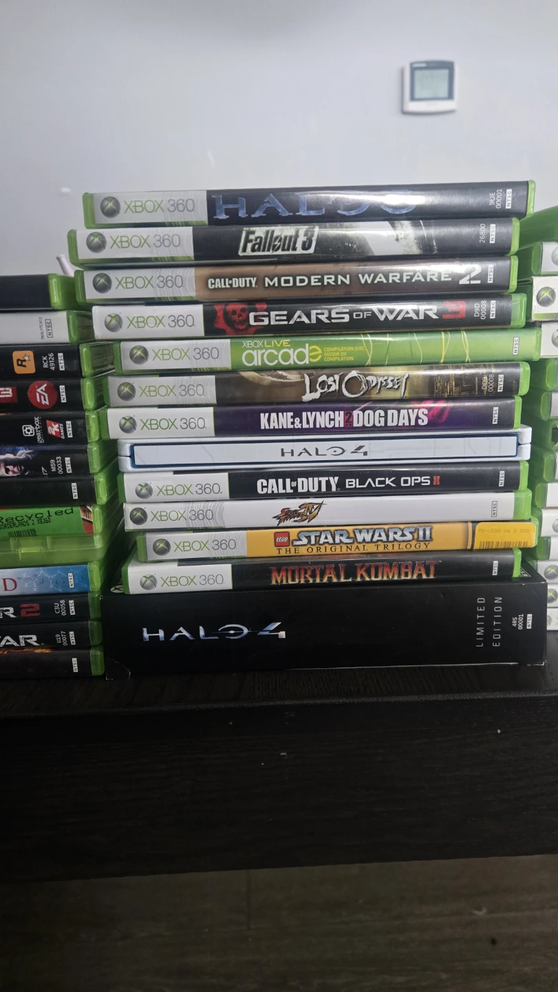 Xbox one Console and Xbox 360 game collection - photo 2