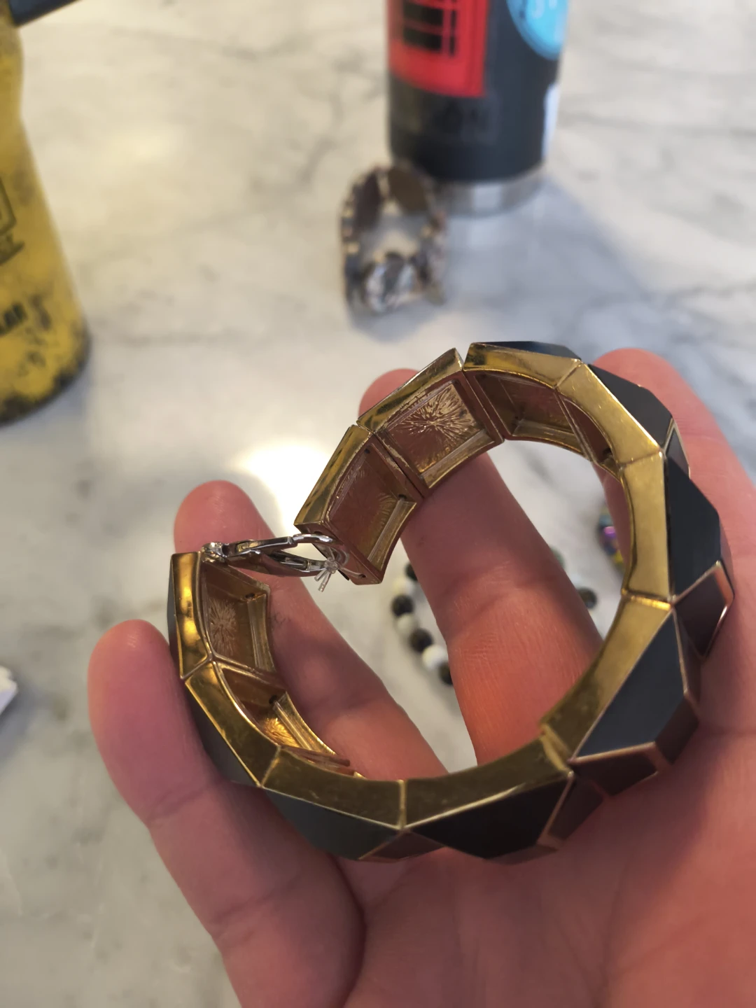 Black and Gold Geometric Stretch Bracelet