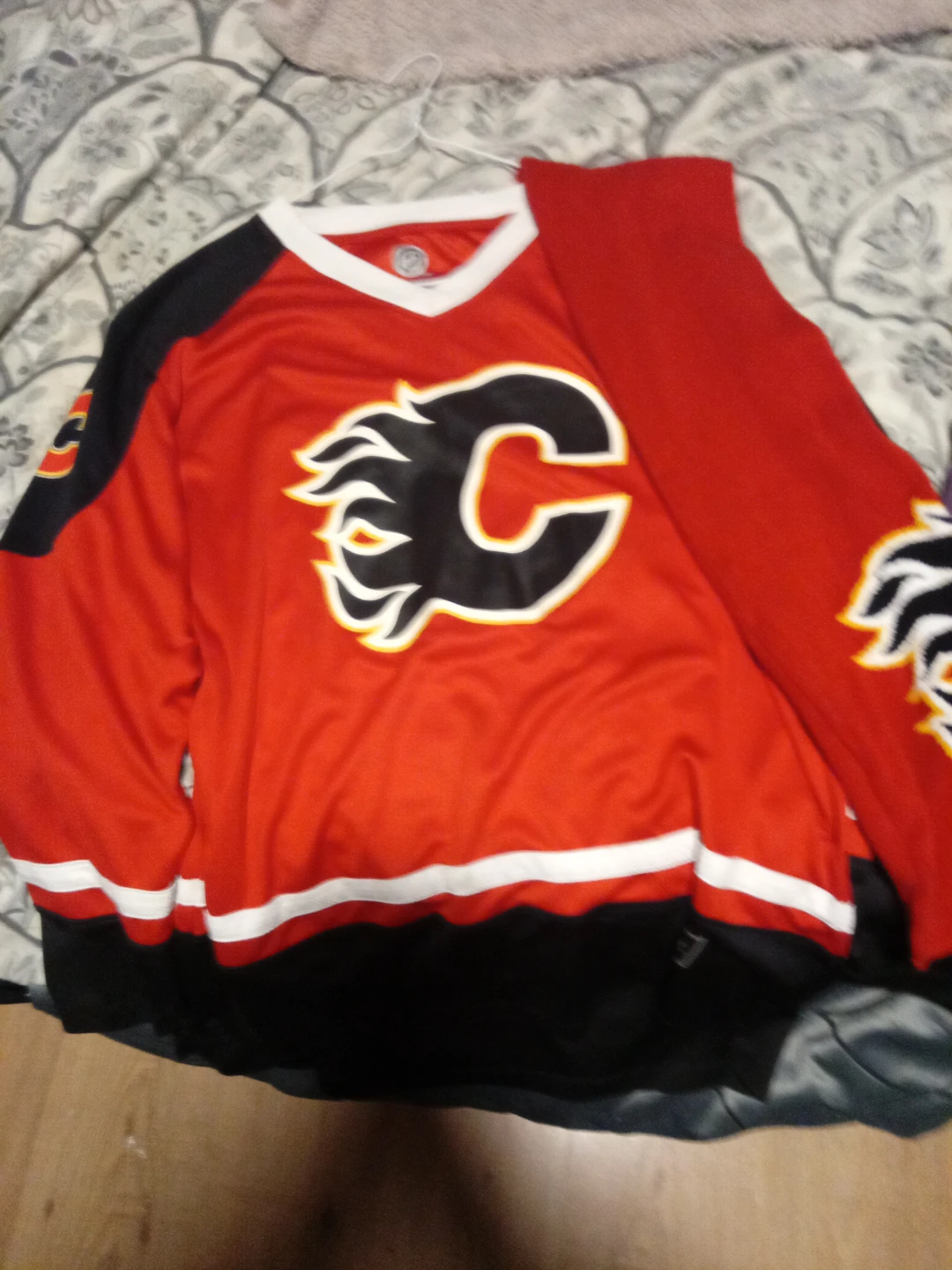 Calgary Flames Hockey Jersey