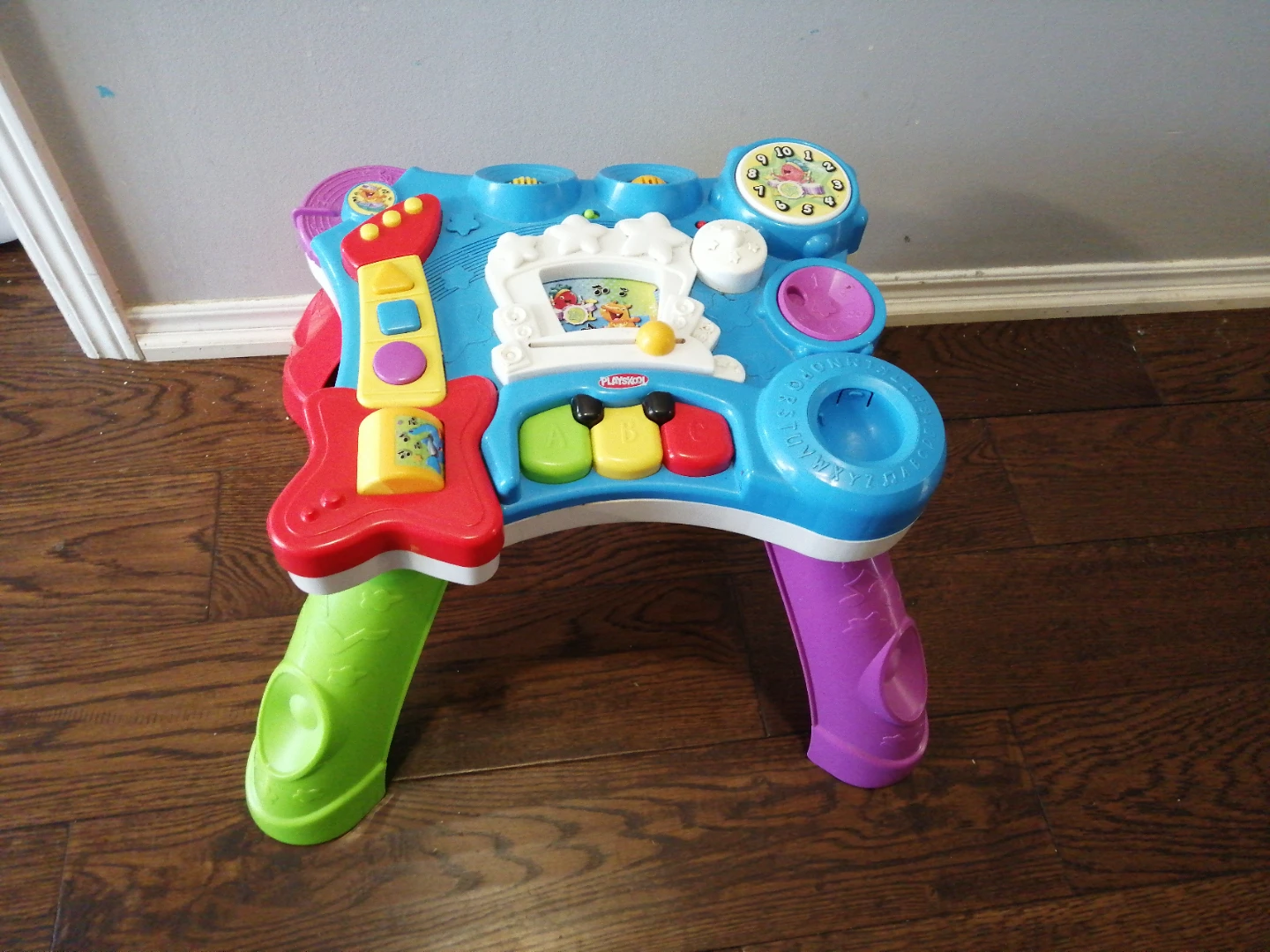 Fisher-Price Laugh & Learn Activity Table - photo 2
