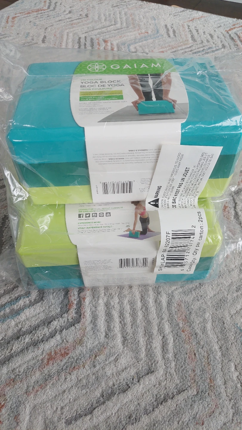 Gaiam Tri-Colour Yoga Blocks (Set of 2)