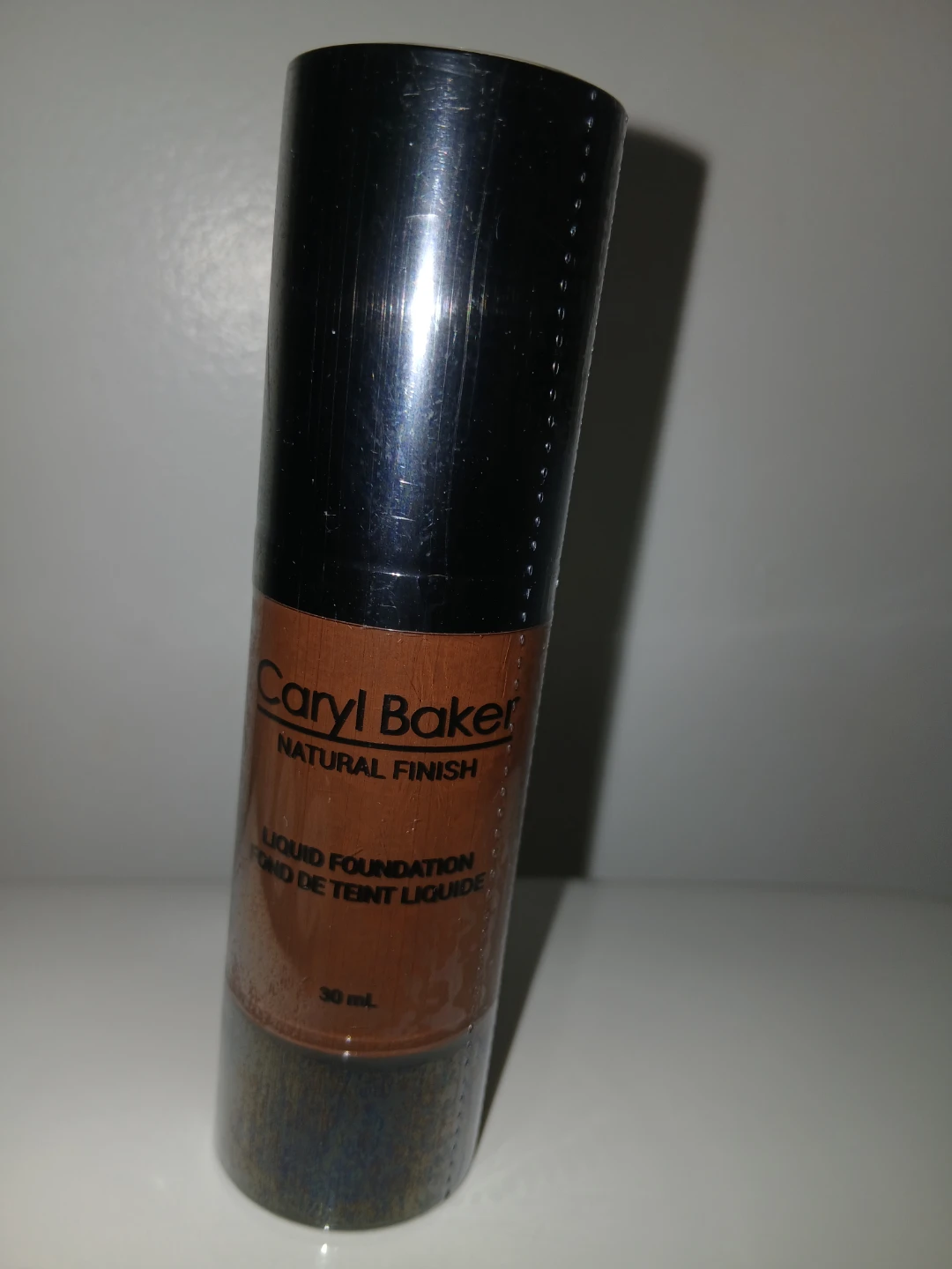 Caryl Baker Natural Finish Liquid Foundation - 30ml - photo 3