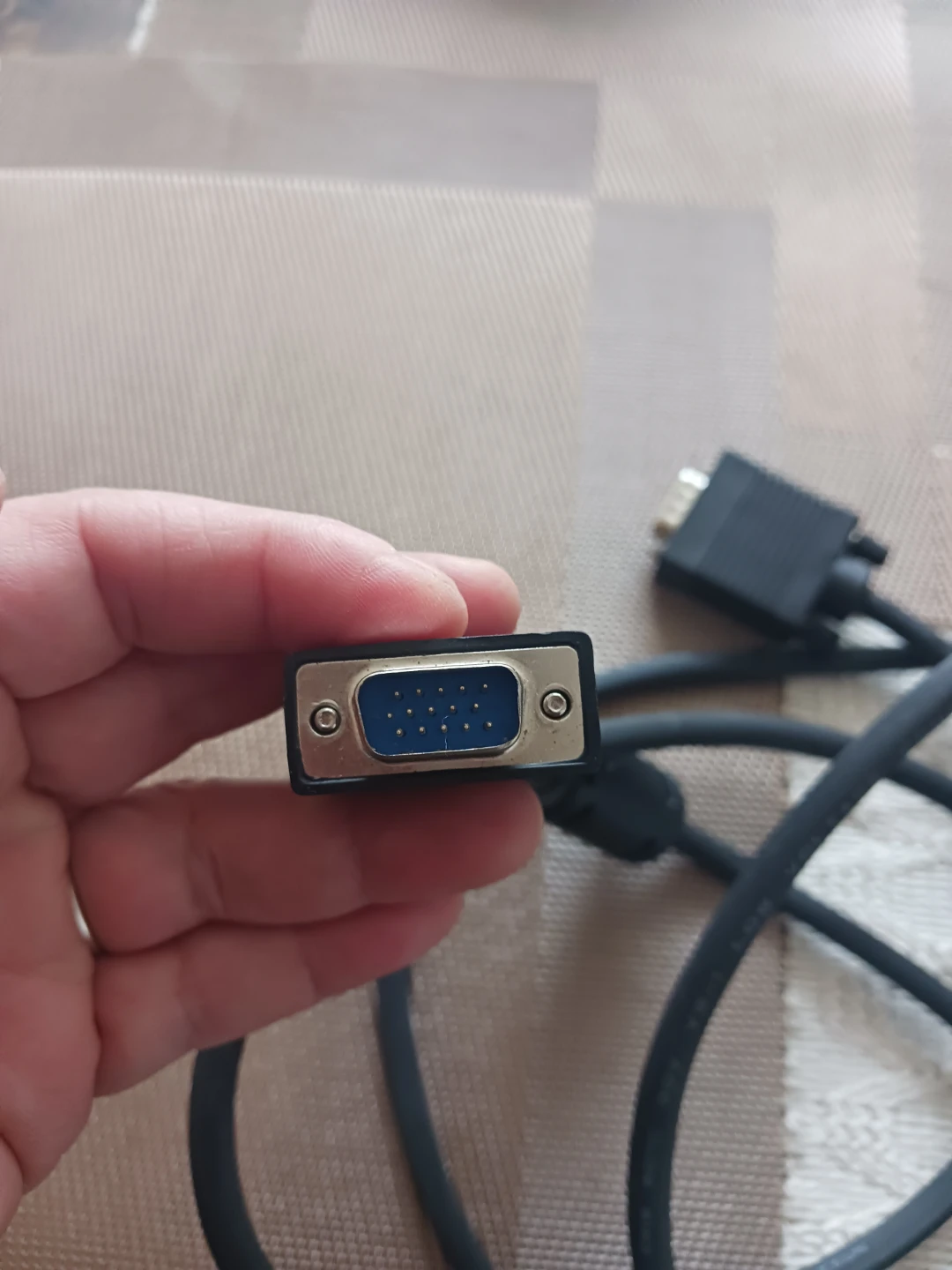 VGA Cable - photo 2