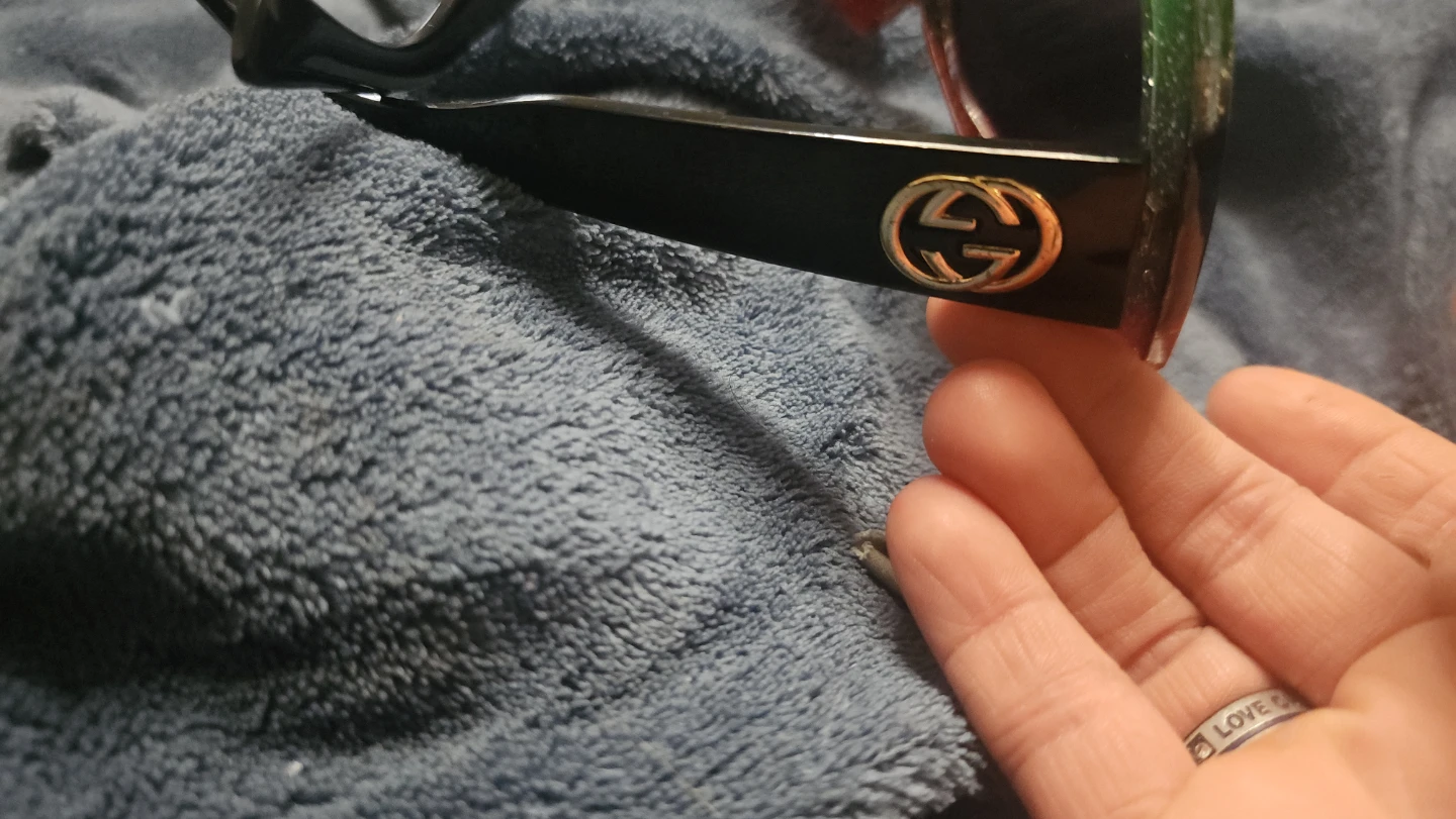 Gucci Sunglasses - photo 2