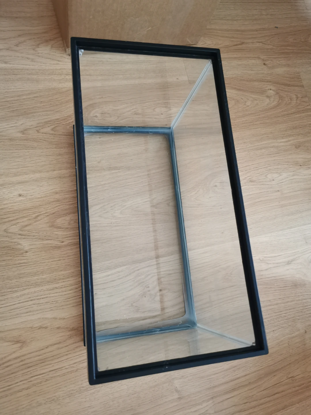 Hagen Aquarium Tank 16"x10"x 8.25"