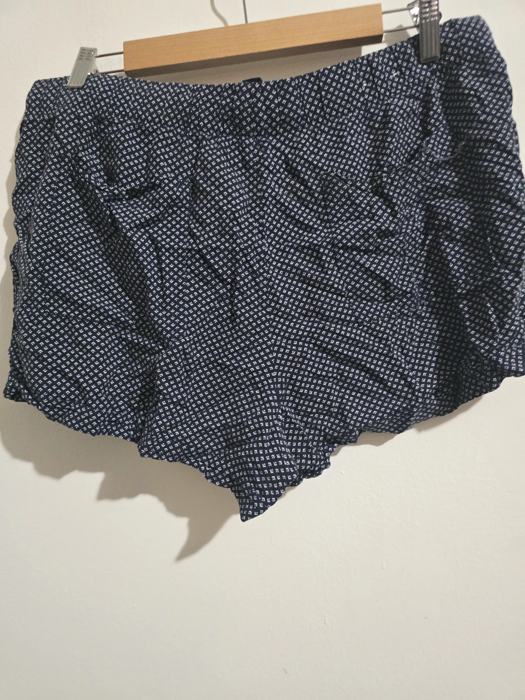 Gap Women's Geometric Athletic Shorts Navy - photo 2