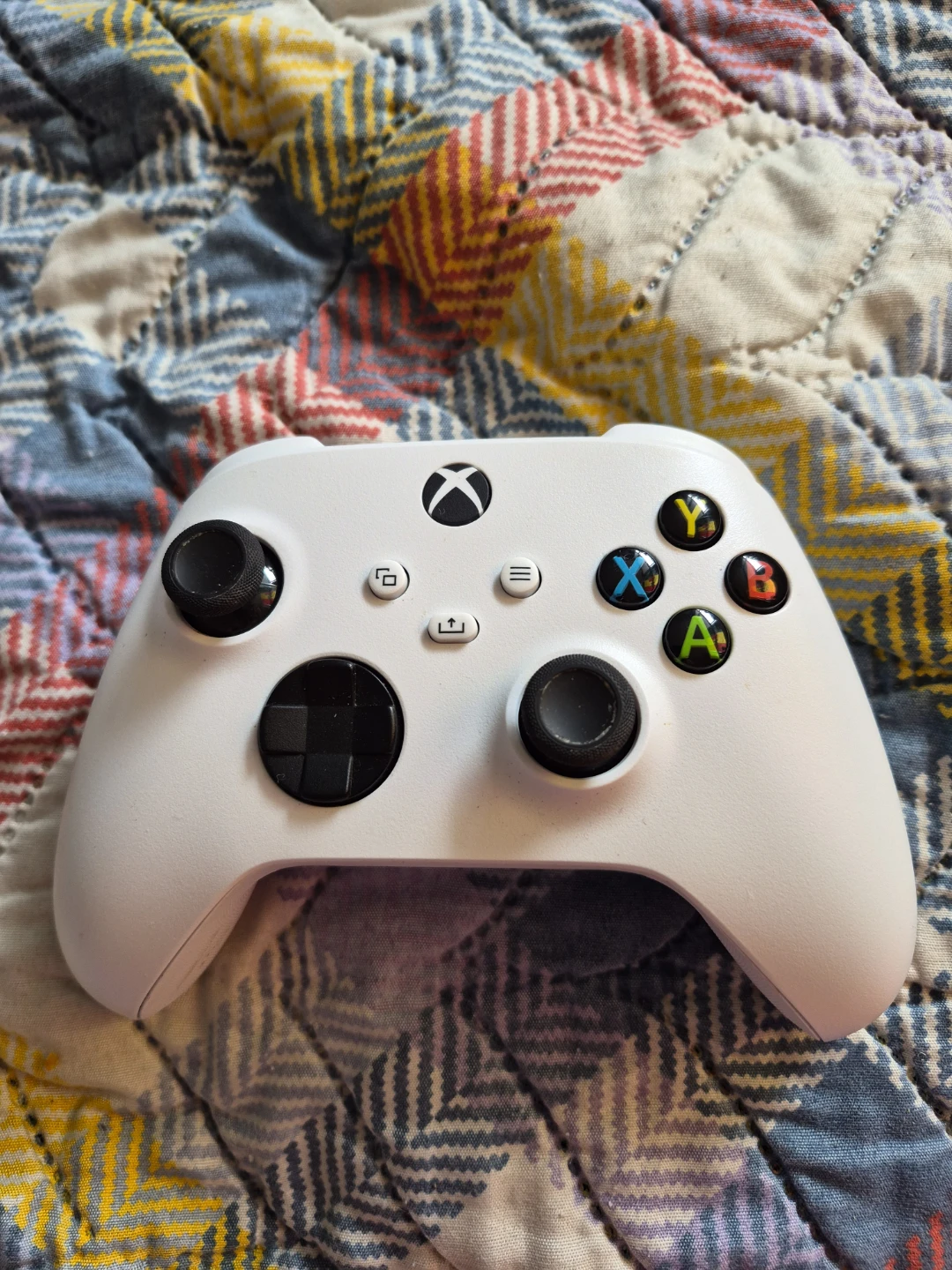 White Xbox Wireless Controller