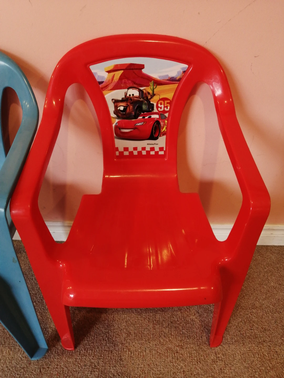 2 Disney Themed Kid Chairs - photo 4