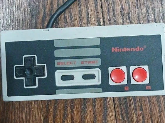 Nintendo NES Controller - photo 2