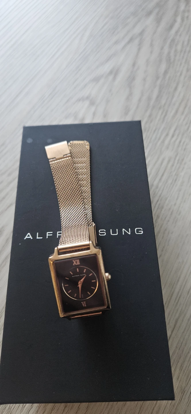 Alfred Sung Women's Rose Gold Mesh Watch - photo 2