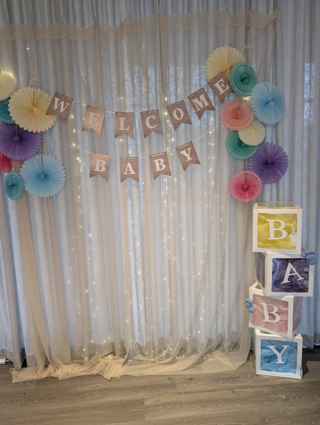 Baby Shower Decor Set - Welcome Baby Banner & Blocks