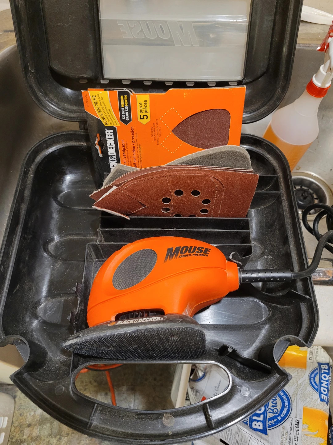 BLACK+DECKER Mouse Sander/Polisher with Sandpaper