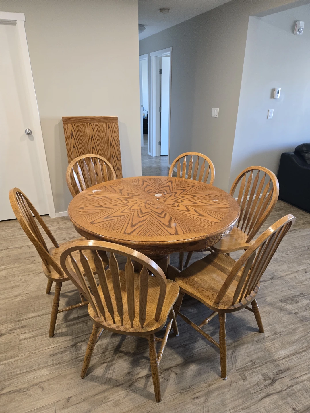 Oak Dining Table Set with 6 Chairs - photo 2